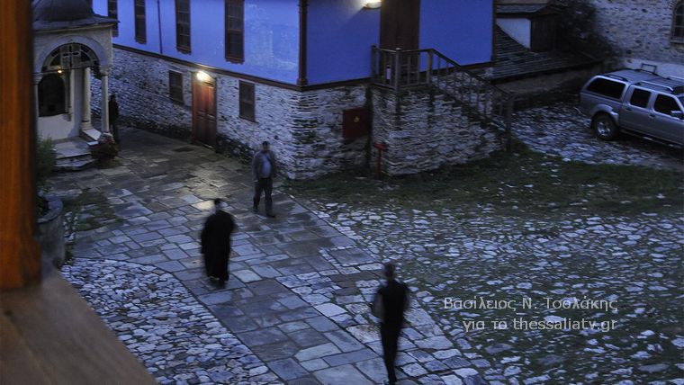 Ένα βράδυ στη μονή της Μεγίστης Λαύρας στο Άγιο Όρος