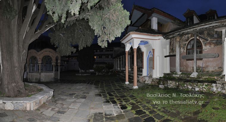 Ένα βράδυ στη μονή της Μεγίστης Λαύρας στο Άγιο Όρος