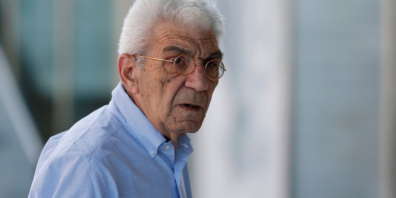 Πέθανε o Γιάννης Μπουτάρης σε ηλικία 82 ετών - «Το έζησα, το χόρτασα... Αντίο!» Πέθανε o Γιάννης Μπουτάρης σε ηλικία 82 ετών - «Το έζησα, το χόρτασα... Αντίο!»