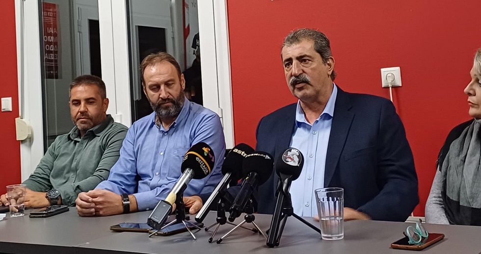 Παύλος Πολάκης από τη Λάρισα:«Βγαίνουμε από μια τραυματική εμπειρία και την πληγή αυτή θα την επουλώσουμε» (ΦΩΤΟ) Παύλος Πολάκης από τη Λάρισα:«Βγαίνουμε από μια τραυματική εμπειρία και την πληγή αυτή θα την επουλώσουμε» (ΦΩΤΟ)