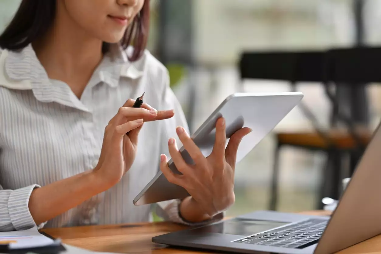 Gigabit voucher: Άνοιξε η πλατφόρμα για πάνω από 379.000 νοικοκυριά Gigabit voucher: Άνοιξε η πλατφόρμα για πάνω από 379.000 νοικοκυριά