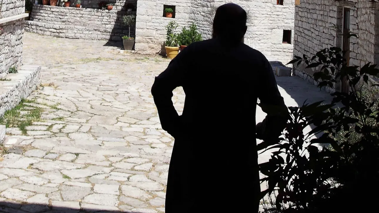 Συναγερμός στο Άγιον Όρος: Εξαφανίστηκε μοναχός. Συναγερμός στο Άγιον Όρος: Εξαφανίστηκε μοναχός.