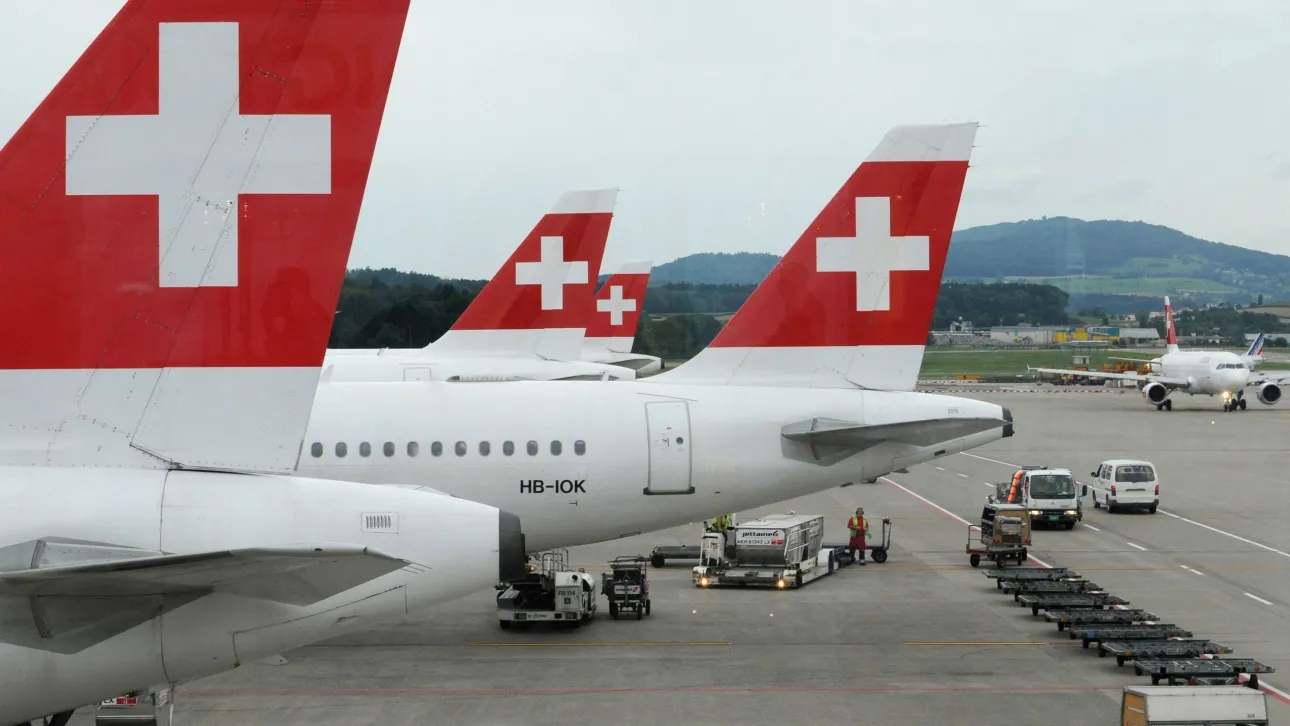Αναγκαστική προσγείωση της Swiss Airlines στην Αυστρία - Καπνοί στο πιλοτήριο Αναγκαστική προσγείωση της Swiss Airlines στην Αυστρία - Καπνοί στο πιλοτήριο