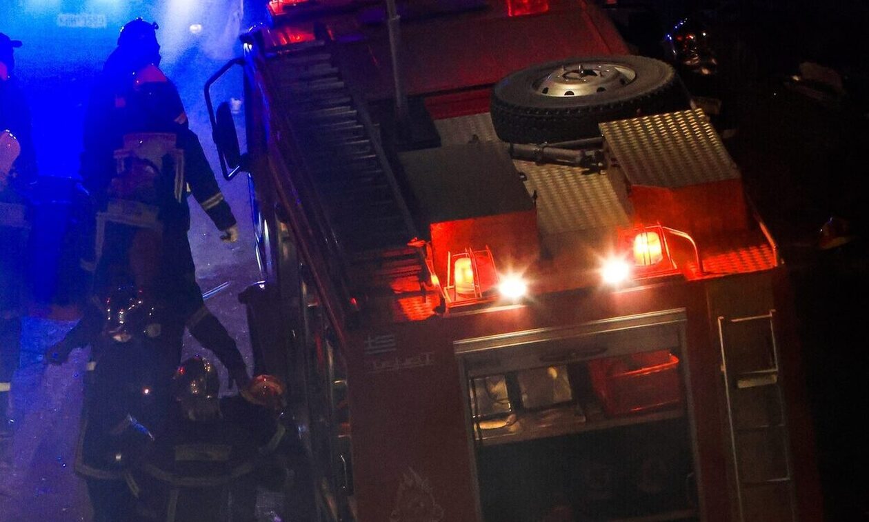 Καλαμπάκα: Σπίτι τυλίχτηκε στις φλόγες ανήμερα των Χριστουγέννων Καλαμπάκα: Σπίτι τυλίχτηκε στις φλόγες ανήμερα των Χριστουγέννων