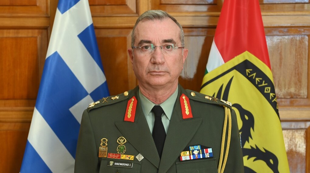 Λάρισα: Ο Αντιστράτηγος Σταύρος Παπασταθόπουλος νέος διοικητής στην 1η Στρατιά Λάρισα: Ο Αντιστράτηγος Σταύρος Παπασταθόπουλος νέος διοικητής στην 1η Στρατιά