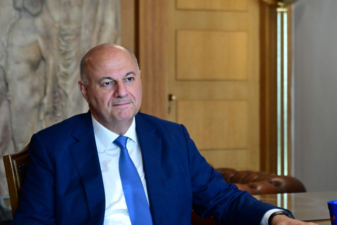 Περιοδεία του Υπουργού Αγροτικής Ανάπτυξης και Τροφίμων Κώστα Τσιάρα στην Κρήτη Περιοδεία του Υπουργού Αγροτικής Ανάπτυξης και Τροφίμων Κώστα Τσιάρα στην Κρήτη