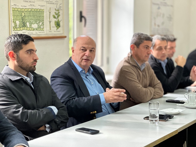 Κώστας Τσιάρας από Κρήτη: Τα προβλήματα του αγροτικού κόσμου λύνονται μόνο με διάλογο– Η πόρτα μου είναι πάντα ανοιχτή Κώστας Τσιάρας από Κρήτη: Τα προβλήματα του αγροτικού κόσμου λύνονται μόνο με διάλογο– Η πόρτα μου είναι πάντα ανοιχτή