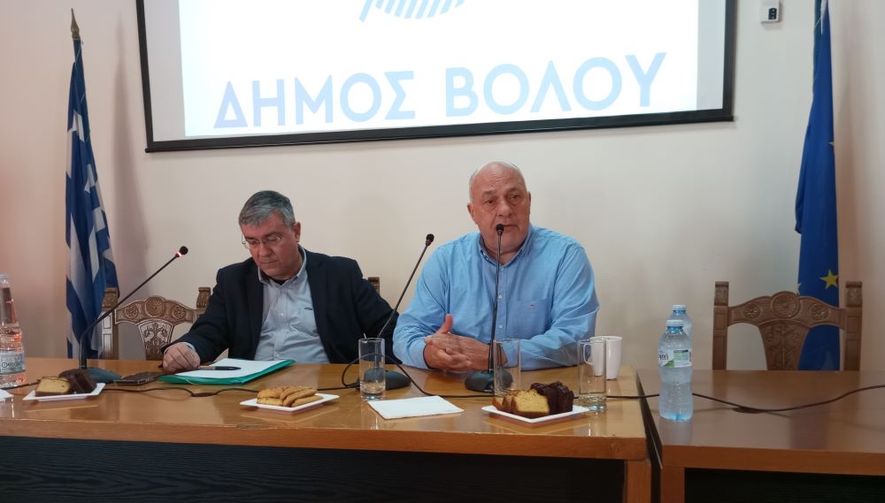 Μ. Γραφάκος από Βόλο: «Στόχος η αύξηση των ποσοστών ανακύκλωσης με χαμηλό κόστος για τους πολίτες» Μ. Γραφάκος από Βόλο: «Στόχος η αύξηση των ποσοστών ανακύκλωσης με χαμηλό κόστος για τους πολίτες»