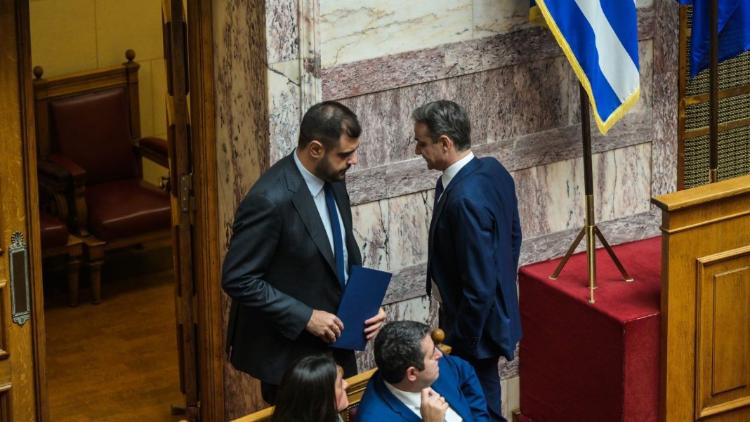 Αλλάζει γραμμή η κυβέρνηση για Τέμπη: Αν έρθει δικογραφία στη Βουλή η πλειοψηφία θα διευκολύνει τη δικαιοσύνη λέει ο Μαρινάκη Αλλάζει γραμμή η κυβέρνηση για Τέμπη: Αν έρθει δικογραφία στη Βουλή η πλειοψηφία θα διευκολύνει τη δικαιοσύνη λέει ο Μαρινάκη