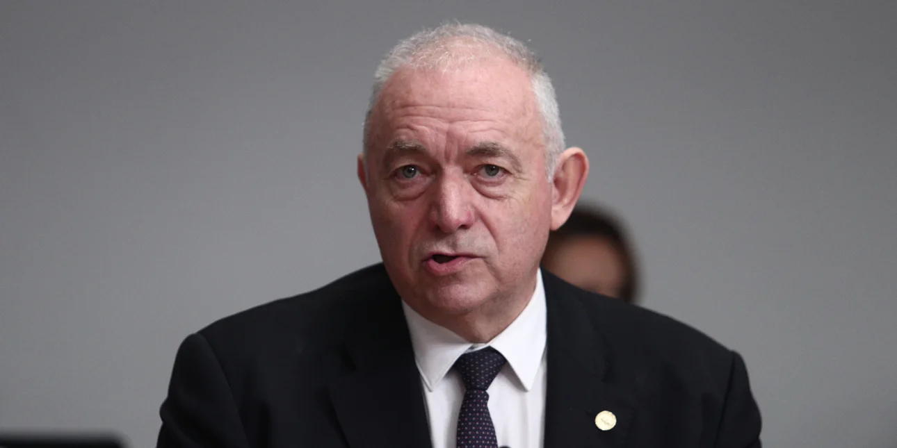 Λέκκας: Δεν έχει ενεργοποιηθεί το ρήγμα της Αμοργού -Yπαρκτό το ενδεχόμενο σεισμού άνω των 6 Ρίχτερ Λέκκας: Δεν έχει ενεργοποιηθεί το ρήγμα της Αμοργού -Yπαρκτό το ενδεχόμενο σεισμού άνω των 6 Ρίχτερ