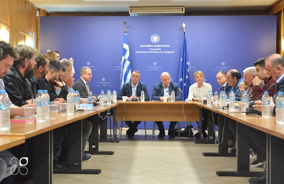 Έγκριση από Βρυξέλλες για ενίσχυση στο βαμβάκι, αύξηση ποσών επιστροφής ΕΦΚ πετρελαίου (video) Έγκριση από Βρυξέλλες για ενίσχυση στο βαμβάκι, αύξηση ποσών επιστροφής ΕΦΚ πετρελαίου (video)