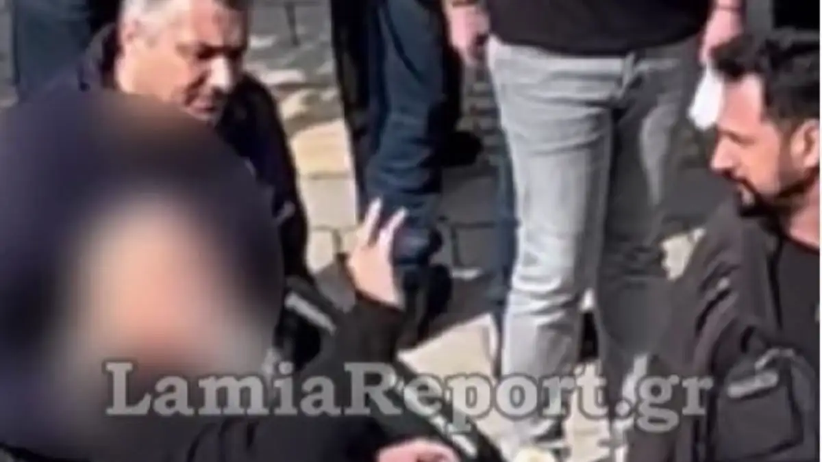 Αρχιμανδρίτης στη Λαμία έβριζε και έκανε άσεμνες χειρονομίες σε αστυνομικούς γιατί του πήραν τις πινακίδες