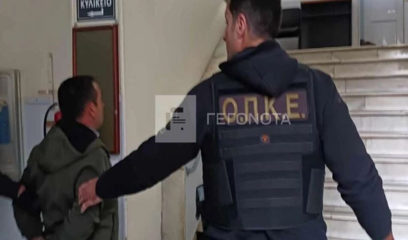 Κάθειρξη 16 ετών στον 50χρονο που σκότωσε τον κουνιάδο του στην Αγριά Βόλου Κάθειρξη 16 ετών στον 50χρονο που σκότωσε τον κουνιάδο του στην Αγριά Βόλου