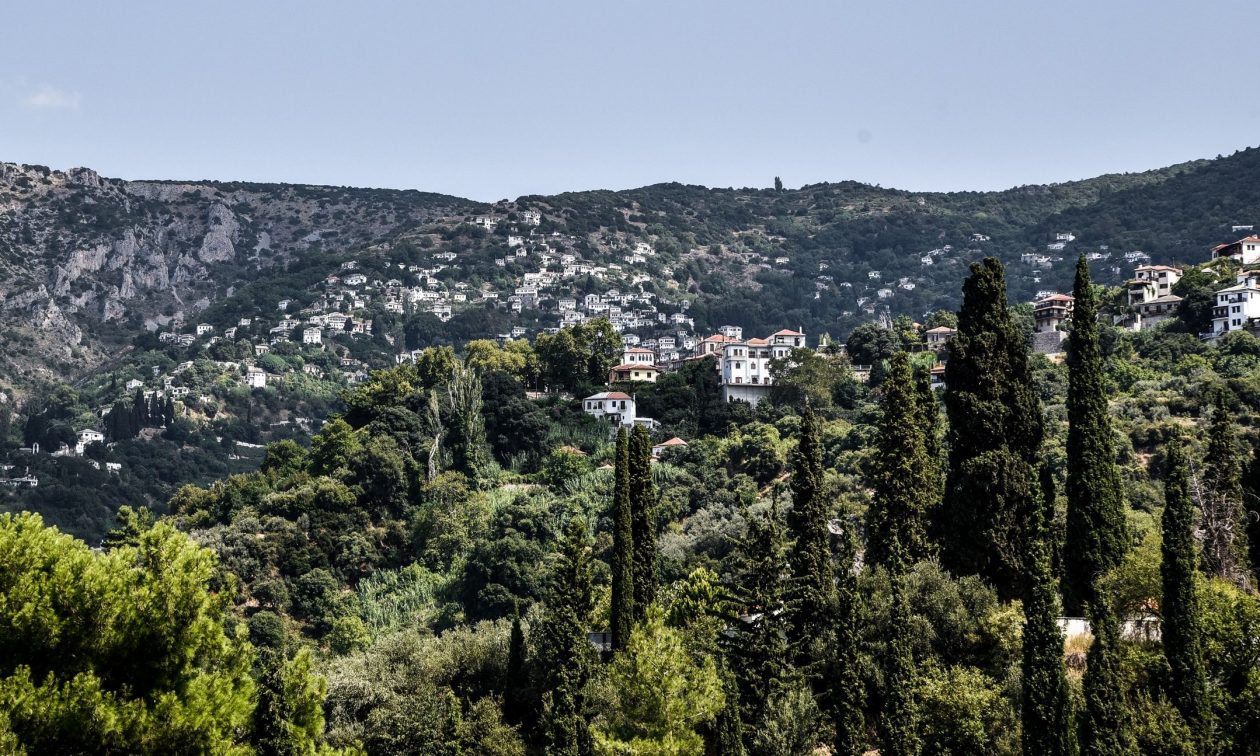 Χωριό της Μαγνησίας παίρνει ξανά ζωή – Άνοιξε το μοναδικό εστιατόριο μετά από 20 χρόνια Χωριό της Μαγνησίας παίρνει ξανά ζωή – Άνοιξε το μοναδικό εστιατόριο μετά από 20 χρόνια