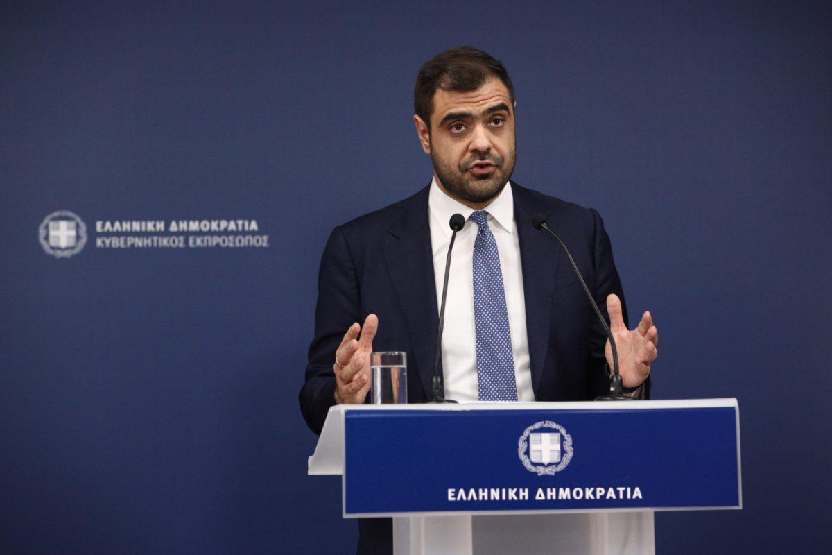 Τι απαντά η κυβέρνηση για την παρουσία Τριαντόπουλου στις υπογραφές συμβάσεων για έργα αποκατάστασης στο σιδηροδρομικό δίκτυο Τι απαντά η κυβέρνηση για την παρουσία Τριαντόπουλου στις υπογραφές συμβάσεων για έργα αποκατάστασης στο σιδηροδρομικό δίκτυο