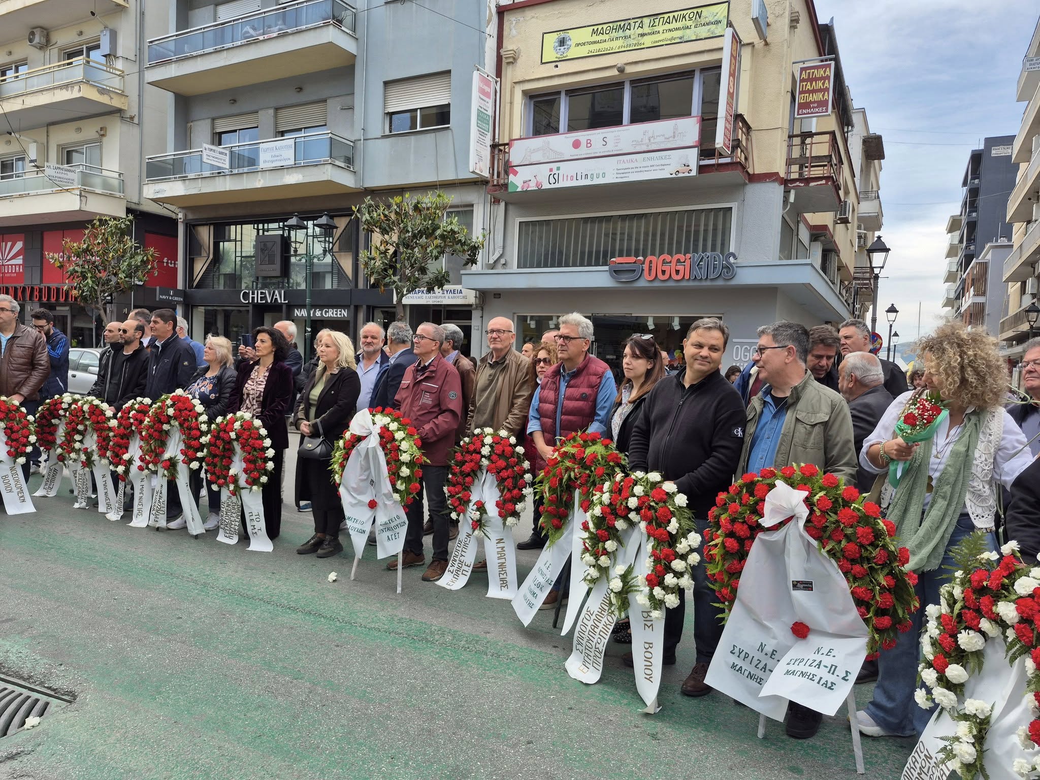 Με τρεις συγκεντρώσεις η Πρωτομαγιά χθες στον Βόλο Με τρεις συγκεντρώσεις η Πρωτομαγιά χθες στον Βόλο