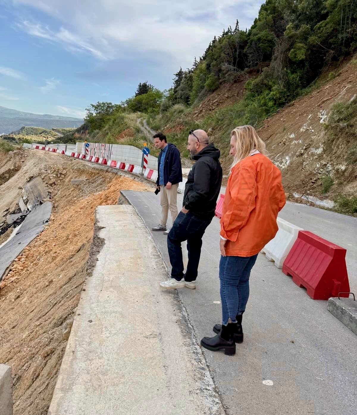 Ο Αλ. Μεϊκόπουλος στον δρόμο Ρακοπόταμος-Κεραμίδι