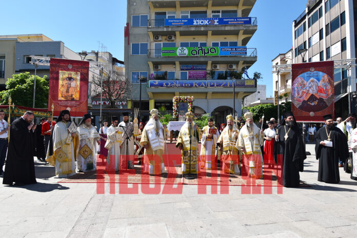 Η Καρδιτσα τίμησε “των Αγράφων τον γόνον ”(φωτο) Η Καρδιτσα τίμησε “των Αγράφων τον γόνον ”(φωτο)