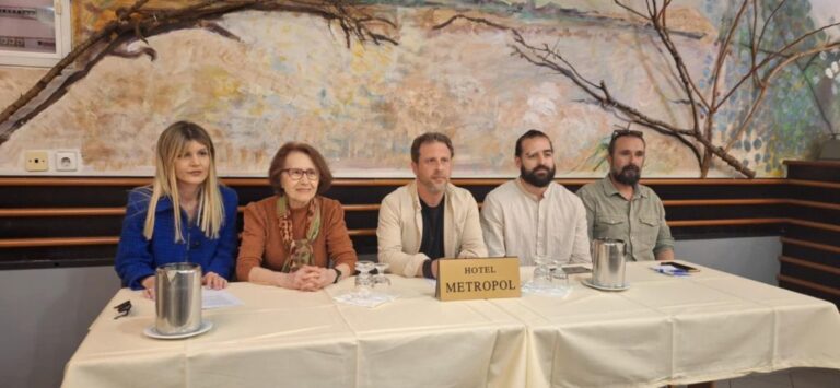 Παρουσιάστηκε στη Λάρισα η νέα πρωτοβουλία για τον Δημόσιο, Ασφαλή και Ποιοτικό Σιδηρόδρομο Παρουσιάστηκε στη Λάρισα η νέα πρωτοβουλία για τον Δημόσιο, Ασφαλή και Ποιοτικό Σιδηρόδρομο