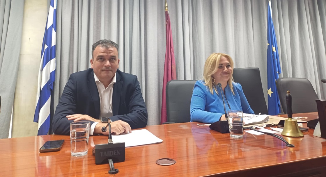 Μαμάκος στη συνεδρίαση του δημοτ. συμβουλίου: Εν αναμονή της απόφασης της κυβέρνησης για δύο ΦΟΔΣΑ στη Θεσσαλία Μαμάκος στη συνεδρίαση του δημοτ. συμβουλίου: Εν αναμονή της απόφασης της κυβέρνησης για δύο ΦΟΔΣΑ στη Θεσσαλία