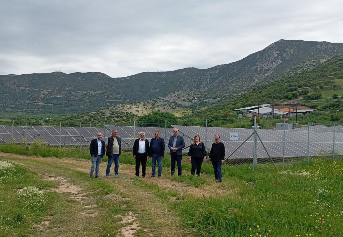 Σε λειτουργία το πρώτο φωτοβολταϊκό πάρκο ισχύος 1 MW της ΔΕΥΑ Ελασσόνας Σε λειτουργία το πρώτο φωτοβολταϊκό πάρκο ισχύος 1 MW της ΔΕΥΑ Ελασσόνας