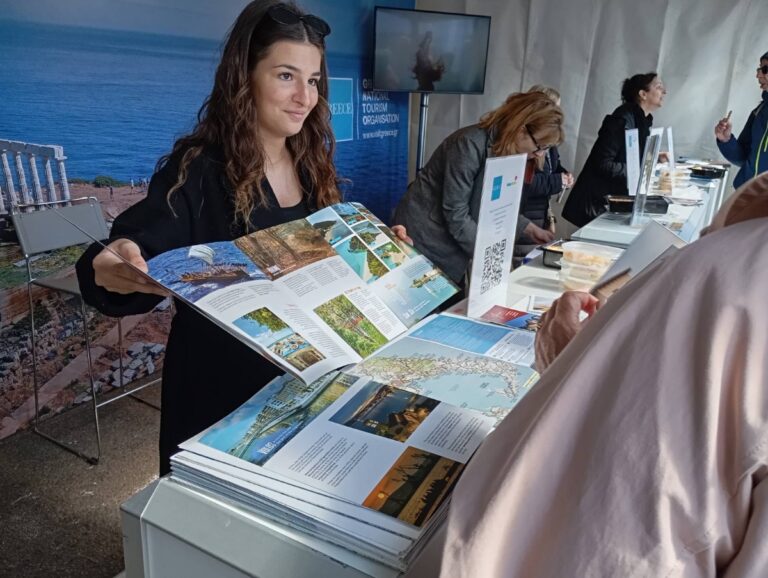 Ο Βόλος και το Πήλιο προβλήθηκαν σε έκθεση της Στοκχόλμης ως ιδανικός προορισμός για συνταξιούχους Ο Βόλος και το Πήλιο προβλήθηκαν σε έκθεση της Στοκχόλμης ως ιδανικός προορισμός για συνταξιούχους