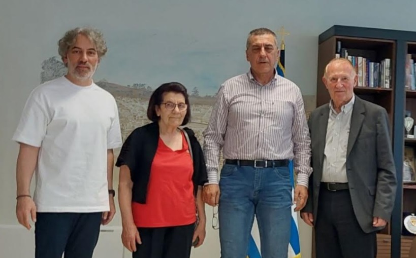 Συνάντηση του Συνδέσμου Κατακλυζομένων Μεσοχώρας με τον Περιφερειάρχη Θεσσαλίας Συνάντηση του Συνδέσμου Κατακλυζομένων Μεσοχώρας με τον Περιφερειάρχη Θεσσαλίας