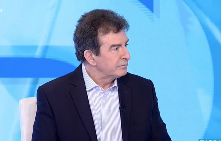 Στα Τρίκαλα αύριο ο υπουργός Προστασίας του Πολίτη Μιχ. Χρυσοχοΐδης Στα Τρίκαλα αύριο ο υπουργός Προστασίας του Πολίτη Μιχ. Χρυσοχοΐδης