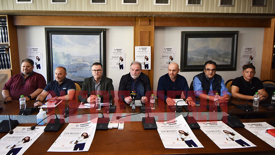 Εκπτώσεις στους φοιτητές από τους επιχειρηματίες της Καρδίτσας (φωτο+βίντεο) Εκπτώσεις στους φοιτητές από τους επιχειρηματίες της Καρδίτσας (φωτο+βίντεο)