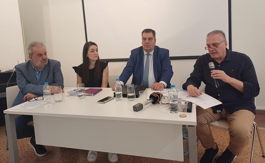 Οι «Ευκαιρίες ζωής», το νέο βιβλίο του δημοσιογράφου Φίλιππου Ζάχαρη, παρουσιάστηκε στη Λάρισα (ΦΩΤΟ) Οι «Ευκαιρίες ζωής», το νέο βιβλίο του δημοσιογράφου Φίλιππου Ζάχαρη, παρουσιάστηκε στη Λάρισα (ΦΩΤΟ)