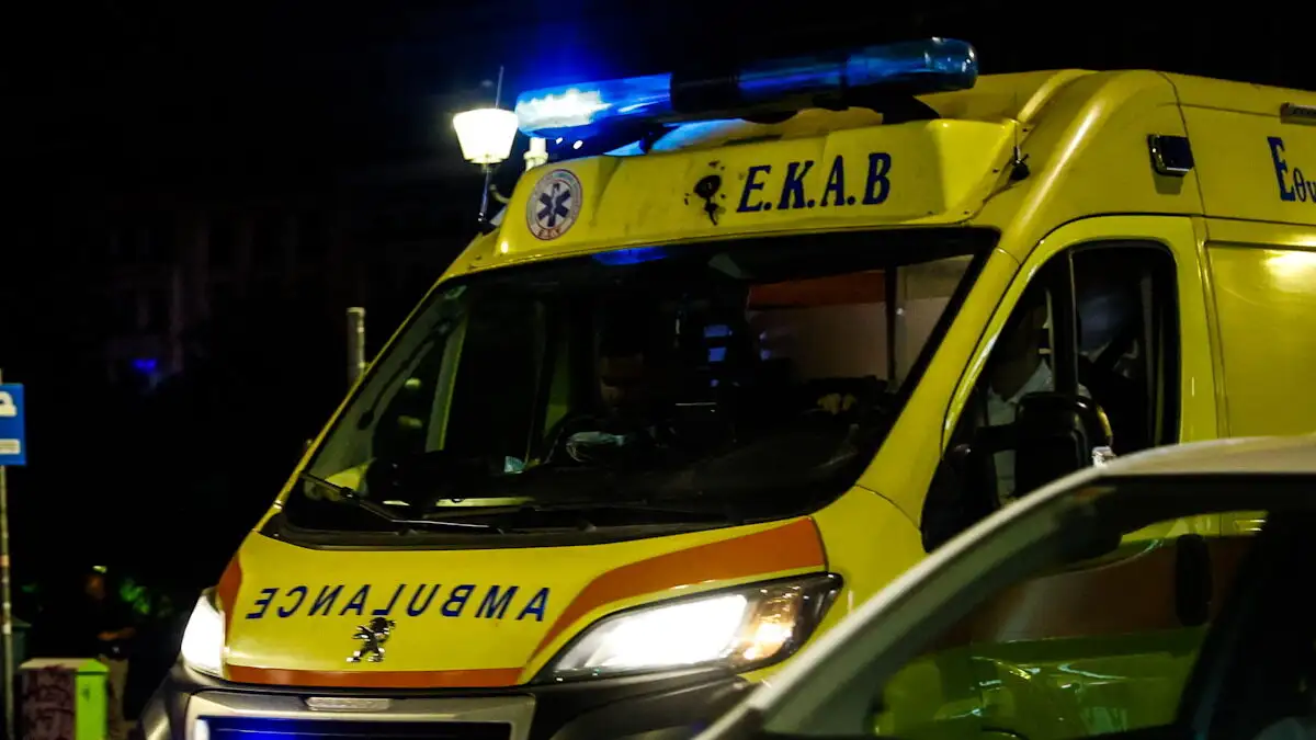 Τραγωδία στου Ζωγράφου: Νεκρή 64χρονη γυναίκα που παρασύρθηκε από μηχανή Τραγωδία στου Ζωγράφου: Νεκρή 64χρονη γυναίκα που παρασύρθηκε από μηχανή