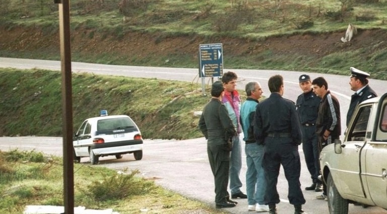 Η ληστεία που «έχτισε» τον μύθο των αδελφών Παλαιοκώστα: «Καλοφάγωτα» Η ληστεία που «έχτισε» τον μύθο των αδελφών Παλαιοκώστα: «Καλοφάγωτα»