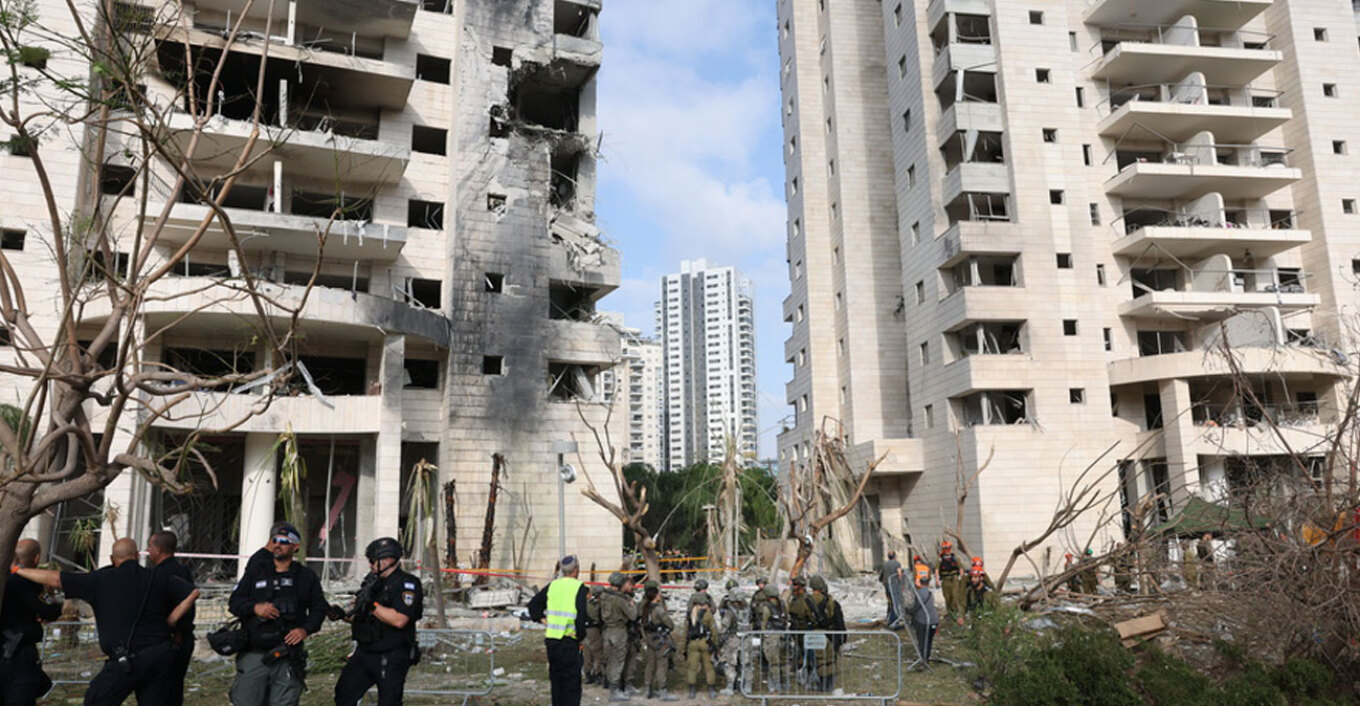 Στους 8 οι νεκροί στο Ισραήλ από την πυραυλική επίθεση του Ιράν – «Οι κάτοικοι της Τεχεράνης θα πληρώσουν το τίμημα» Στους 8 οι νεκροί στο Ισραήλ από την πυραυλική επίθεση του Ιράν – «Οι κάτοικοι της Τεχεράνης θα πληρώσουν το τίμημα»
