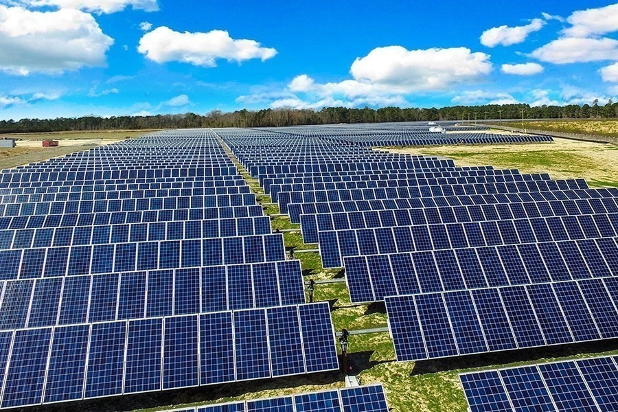Το πρόγραμμα “Helios” βλάπτει την αγροτική παραγωγή και την τοπική οικονομία της Θεσσαλίας Το πρόγραμμα “Helios” βλάπτει την αγροτική παραγωγή και την τοπική οικονομία της Θεσσαλίας