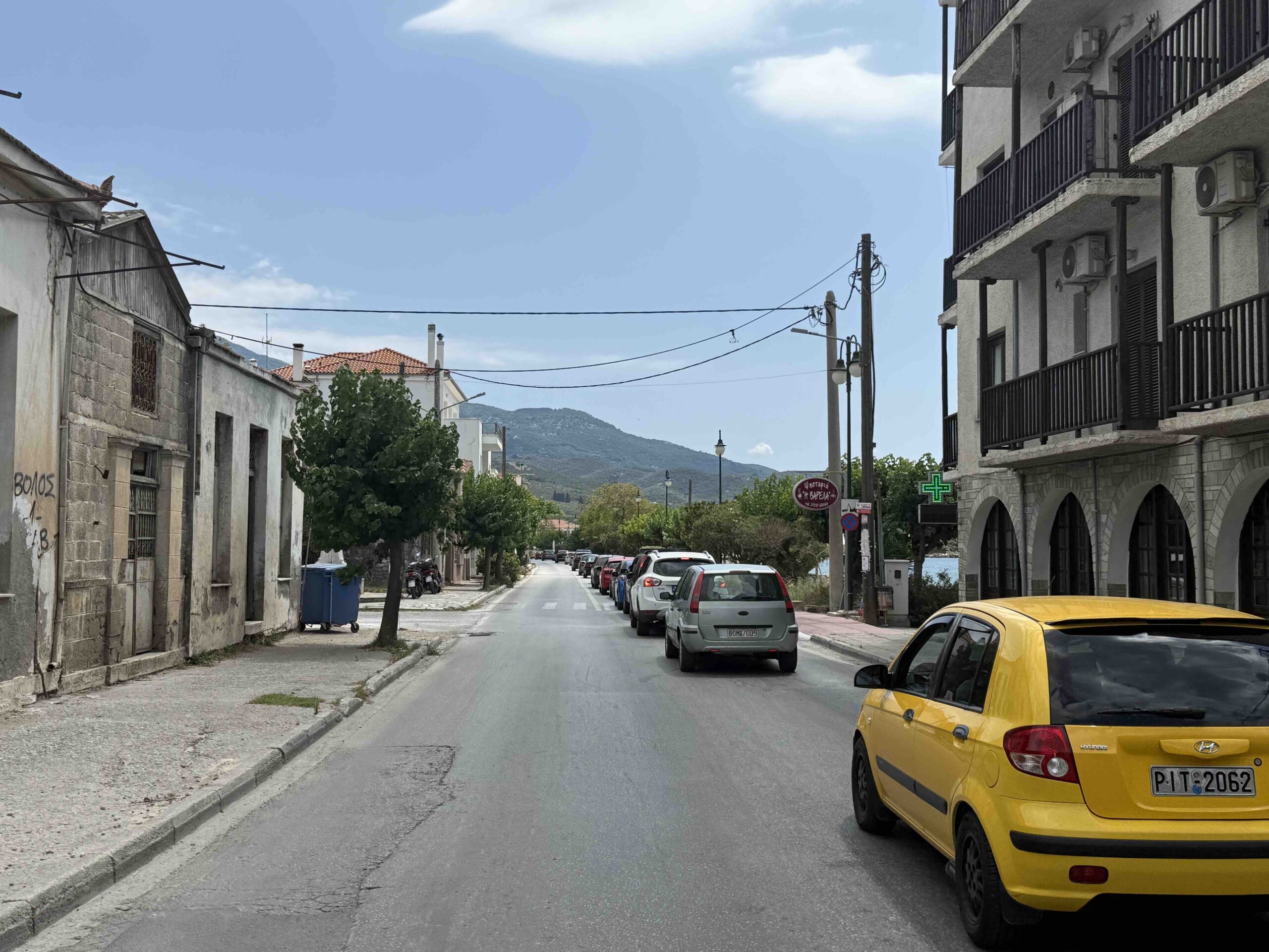 Ουρά αυτοκινήτων στην Αγριά και ταλαιπωρία σήμερα Κυριακή από το πρωί Ουρά αυτοκινήτων στην Αγριά και ταλαιπωρία σήμερα Κυριακή από το πρωί