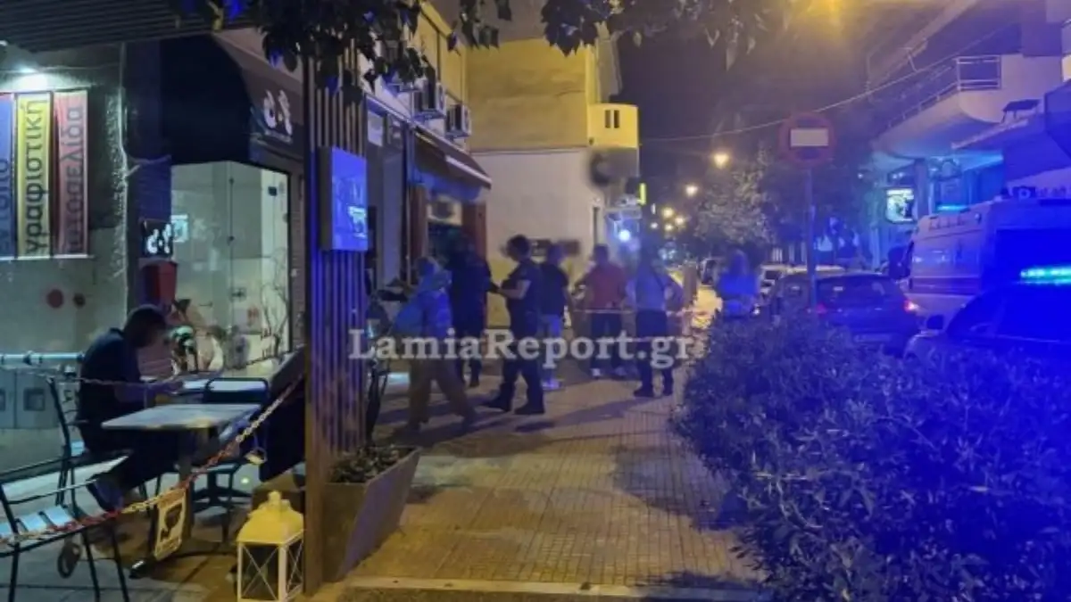Άγριο έγκλημα στη Λαμία: Δολοφόνησαν ιδιοκτήτη καφετέριας – Τον βρήκαν μαχαιρωμένο μέσα σε λίμνη αίματος Άγριο έγκλημα στη Λαμία: Δολοφόνησαν ιδιοκτήτη καφετέριας – Τον βρήκαν μαχαιρωμένο μέσα σε λίμνη αίματος