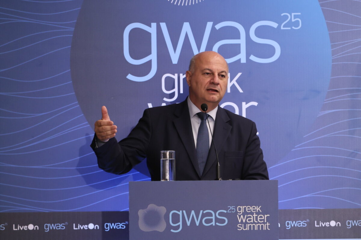 Κ. Τσιάρας: Πρώτα οι απαραίτητοι έλεγχοι και μετά οι πληρωμές στη βιολογική κτηνοτροφία και μελισσοκομία Κ. Τσιάρας: Πρώτα οι απαραίτητοι έλεγχοι και μετά οι πληρωμές στη βιολογική κτηνοτροφία και μελισσοκομία