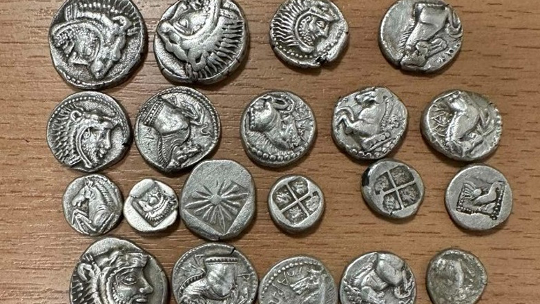 Εξαρθρώθηκαν δύο εγκληματικές οργανώσεις αρχαιοκαπηλίας με πλοκάμια σε Λάρισα, Καρδίτσα, Τρίκαλα-39 συλλήψεις