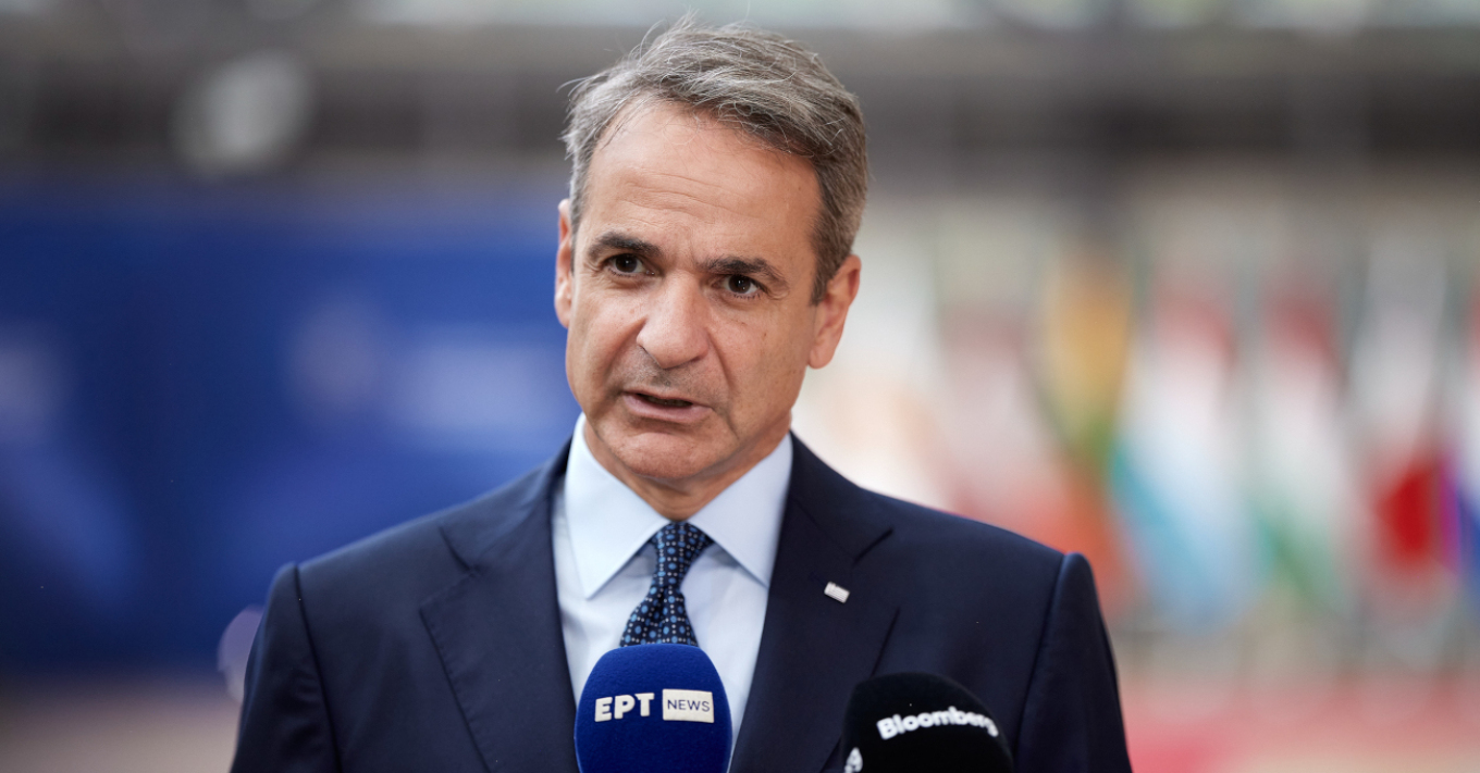 Μητσοτάκης στη Σύνοδο Κορυφής: Πολεμικά πλοία έξω από τα χωρικά ύδατα της Λιβύης για να γυρνούν πίσω οι βάρκες των διακινητών Μητσοτάκης στη Σύνοδο Κορυφής: Πολεμικά πλοία έξω από τα χωρικά ύδατα της Λιβύης για να γυρνούν πίσω οι βάρκες των διακινητών