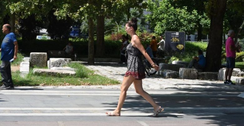 Πάνω από 40 βαθμούς αναμένεται να σκαρφαλώσει σήμερα ο υδράργυρος στη Λάρισα Πάνω από 40 βαθμούς αναμένεται να σκαρφαλώσει σήμερα ο υδράργυρος στη Λάρισα