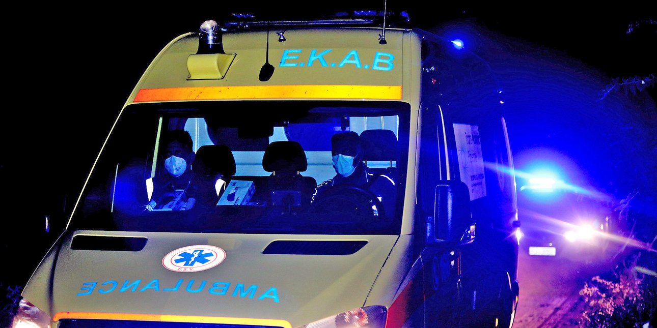 Αιματηρό επεισόδιο σε πανηγύρι στη Μυτιλήνη: Μαχαίρωσαν άνδρα 18 φορές, νοσηλεύεται σε κρίσιμη κατάσταση Αιματηρό επεισόδιο σε πανηγύρι στη Μυτιλήνη: Μαχαίρωσαν άνδρα 18 φορές, νοσηλεύεται σε κρίσιμη κατάσταση