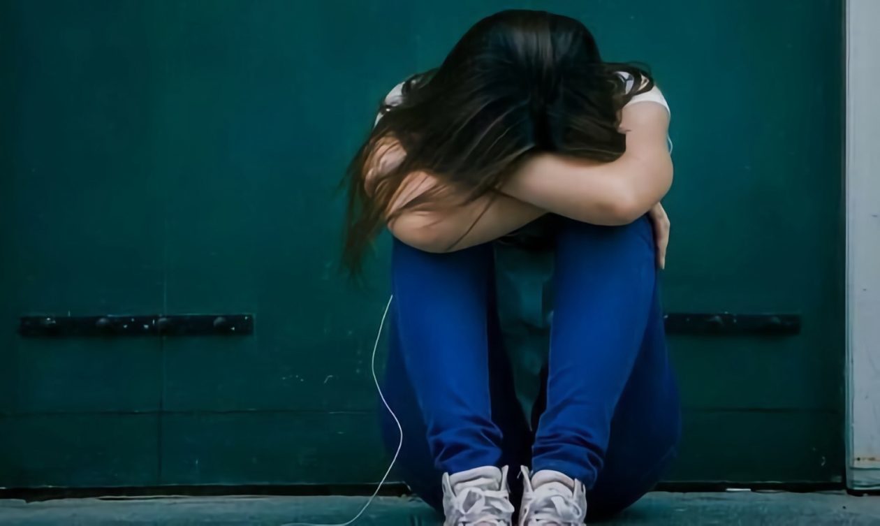 Πειραιάς: Τέσσερις Ρομά βίασαν το 14χρονο κορίτσι - Το ραντεβού από το TikTok κατέληξε σε εφιάλτη Πειραιάς: Τέσσερις Ρομά βίασαν το 14χρονο κορίτσι - Το ραντεβού από το TikTok κατέληξε σε εφιάλτη