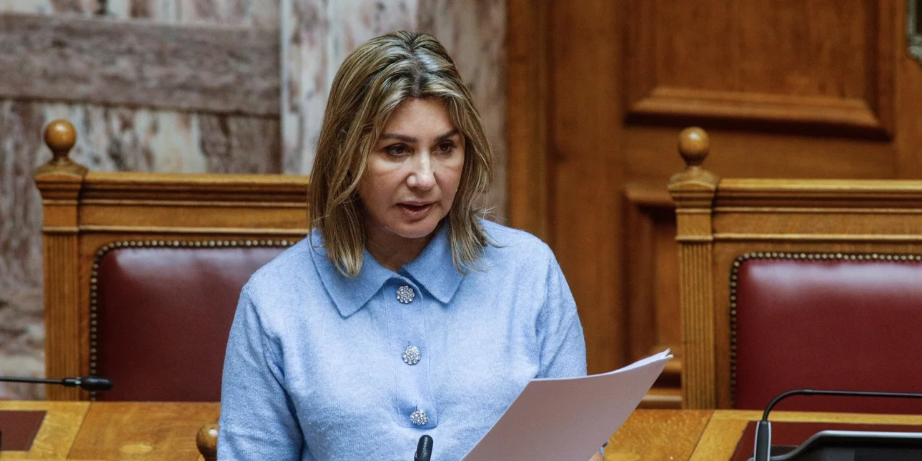 Συνελήφθη δημοσιογράφος στον Βόλο που φέρεται να εκβίαζε τη Ζέττα Μακρή