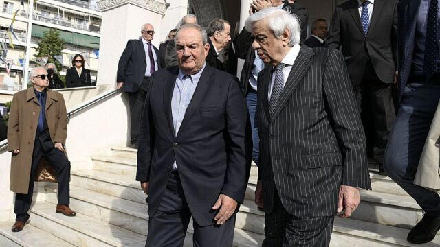 Πρ. Παυλόπουλος: Οι απόψεις μου ταυτίζονται με αυτές του Κώστα Καραμανλή – Καραμανλής: «Είναι προνόμιο για μένα η φιλία του» Πρ. Παυλόπουλος: Οι απόψεις μου ταυτίζονται με αυτές του Κώστα Καραμανλή – Καραμανλής: «Είναι προνόμιο για μένα η φιλία του»