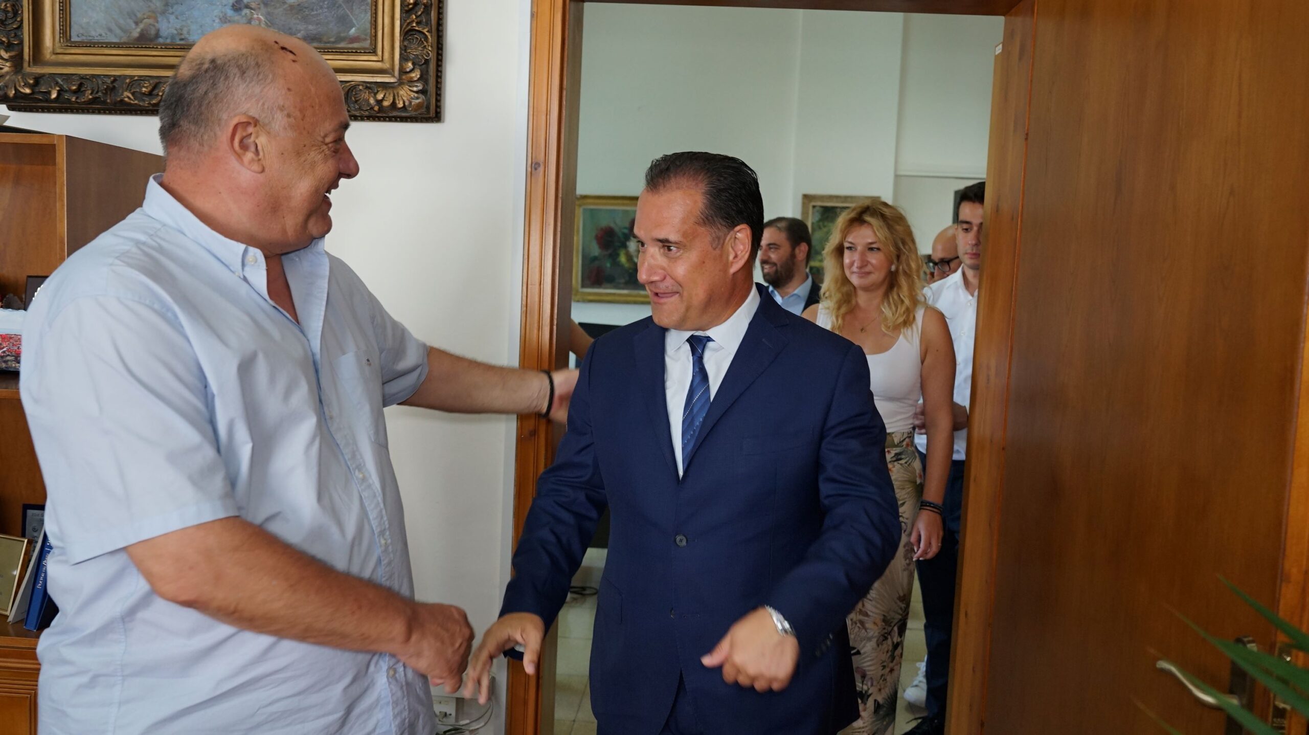 Συνάντηση Αχ. Μπέου – Αδωνι Γεωργιάδη Συνάντηση Αχ. Μπέου – Αδωνι Γεωργιάδη