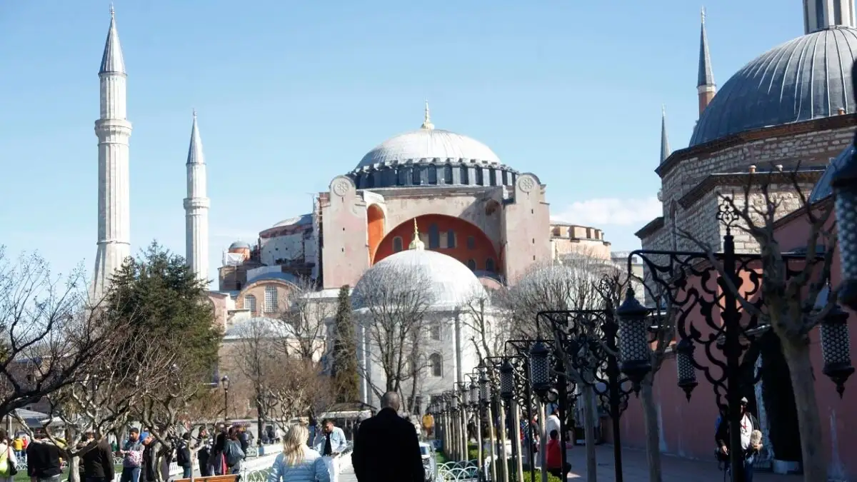 Προκλητική ανάρτηση Ερντογάν για την Αγία Σοφία: Σαν σήμερα πριν πέντε χρόνια, σπάσαμε τις αλυσίδες Προκλητική ανάρτηση Ερντογάν για την Αγία Σοφία: Σαν σήμερα πριν πέντε χρόνια, σπάσαμε τις αλυσίδες