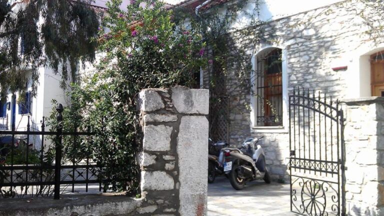 Αντιπαράθεση για την υπόθεση του ΧΥΤΑ Σκιάθου και την πληρωμή εργολάβου Αντιπαράθεση για την υπόθεση του ΧΥΤΑ Σκιάθου και την πληρωμή εργολάβου