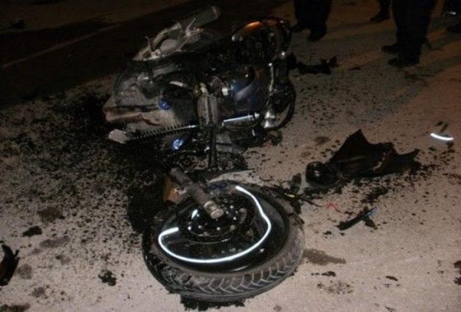 Λάρισα: Τροχαίο απόψε μετά από σύγκρουση αυτοκινήτου με μηχανή- ένας τραυματίας Λάρισα: Τροχαίο απόψε μετά από σύγκρουση αυτοκινήτου με μηχανή- ένας τραυματίας