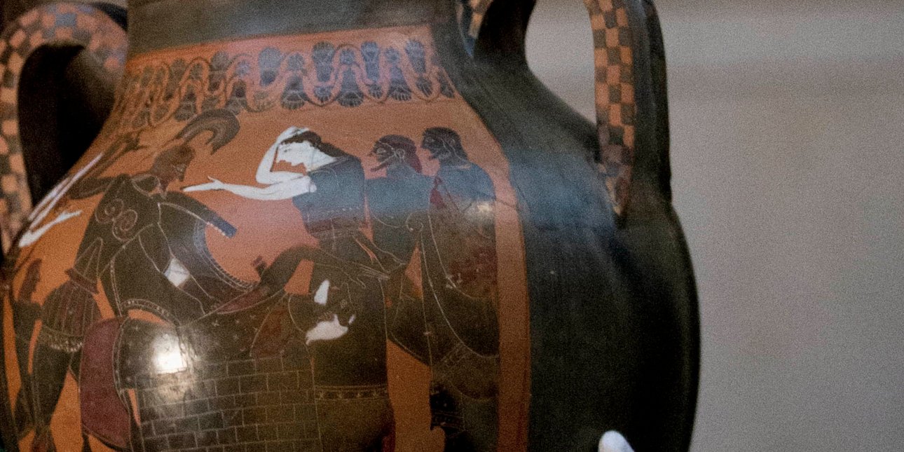 Πρωτοποριακή ανακάλυψη στην Τροία μπορεί να αποδείξει την αλήθεια για τον θρυλικό Τρωικό Πόλεμο Πρωτοποριακή ανακάλυψη στην Τροία μπορεί να αποδείξει την αλήθεια για τον θρυλικό Τρωικό Πόλεμο