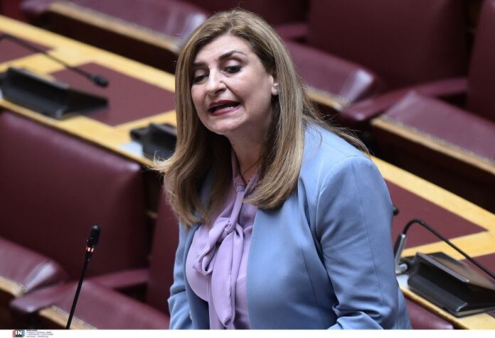Ευ. Λιακούλη: «Με μονταζιέρες και εκτός ΑΣΕΠ προσλήψεις, απαντά η ΝΔ στην τραγωδία των Τεμπών» Ευ. Λιακούλη: «Με μονταζιέρες και εκτός ΑΣΕΠ προσλήψεις, απαντά η ΝΔ στην τραγωδία των Τεμπών»